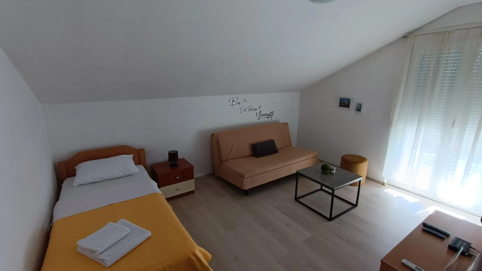 Apartments Toni زادار