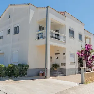 Rusula Appartement
