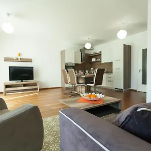 Deluxe Neli Apartament